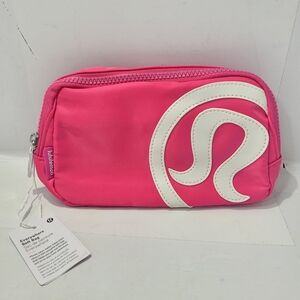 LULULEMON ROSE PINK EVERYWHERE BELT BAG 3D LARGE BIG LOGO LIMITED EDITION